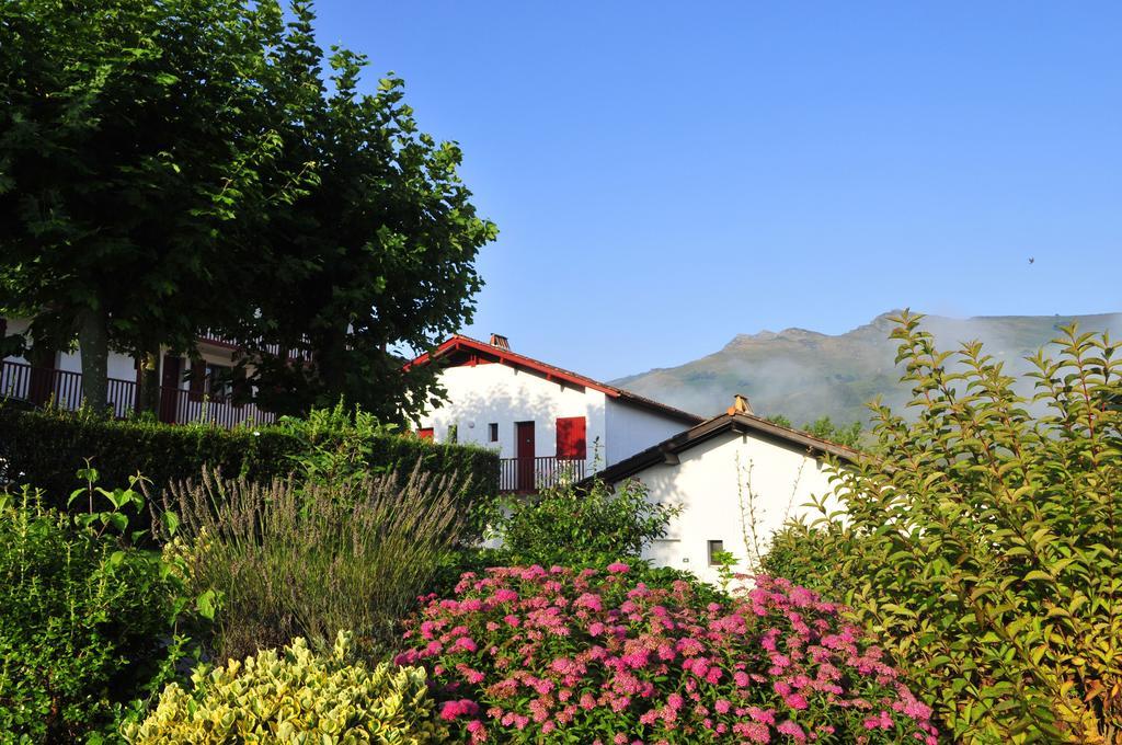 Vvf Pays Basque Sare La Rhune Bagian luar foto